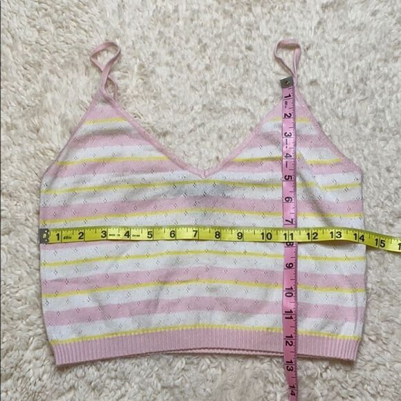 Forever 21 pink/white/yellow crop top size Medium - Picture 5 of 5